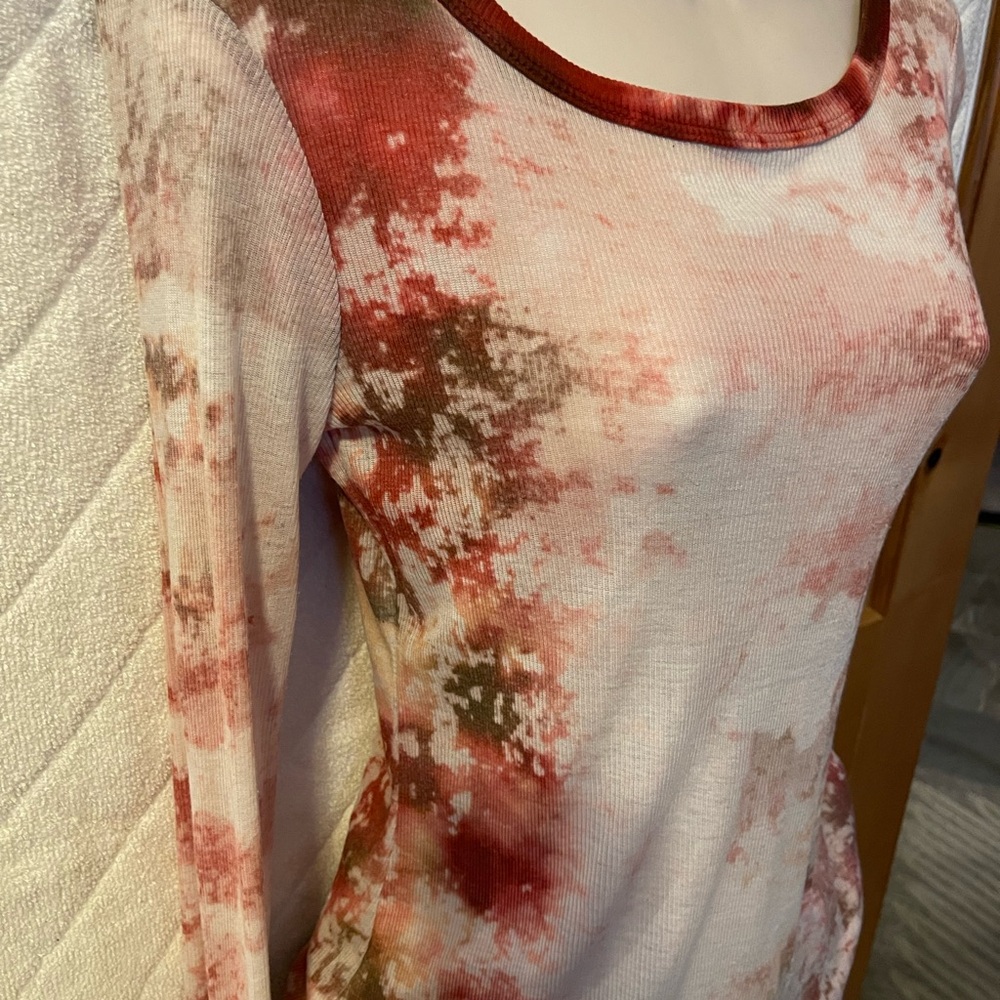 Sundance Women's Tie-Dye Long Sleeve Top
